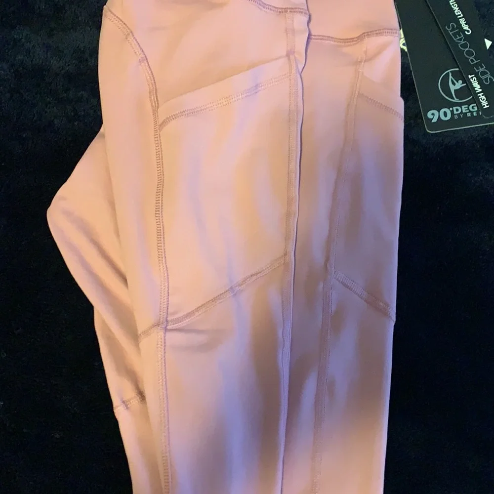 90 degree leggings - Picture 2 of 7